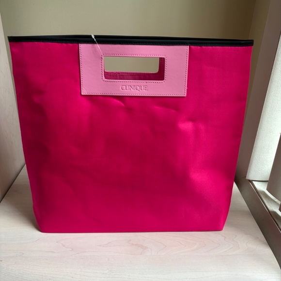 New Clinique Magenta Pink Tote Bag with Light Pink Handles - Picture 3 of 5